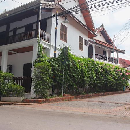 Nirasim Villa Luang Prabang Luaran gambar