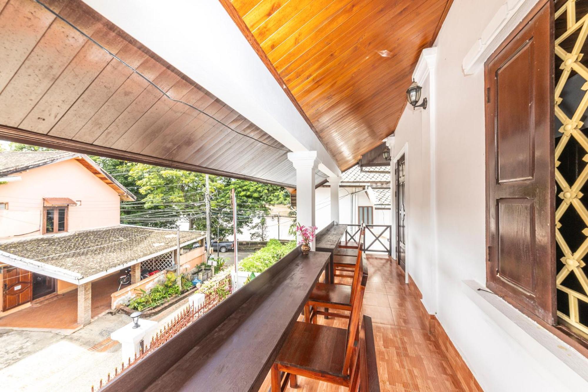 Nirasim Villa Luang Prabang Luaran gambar