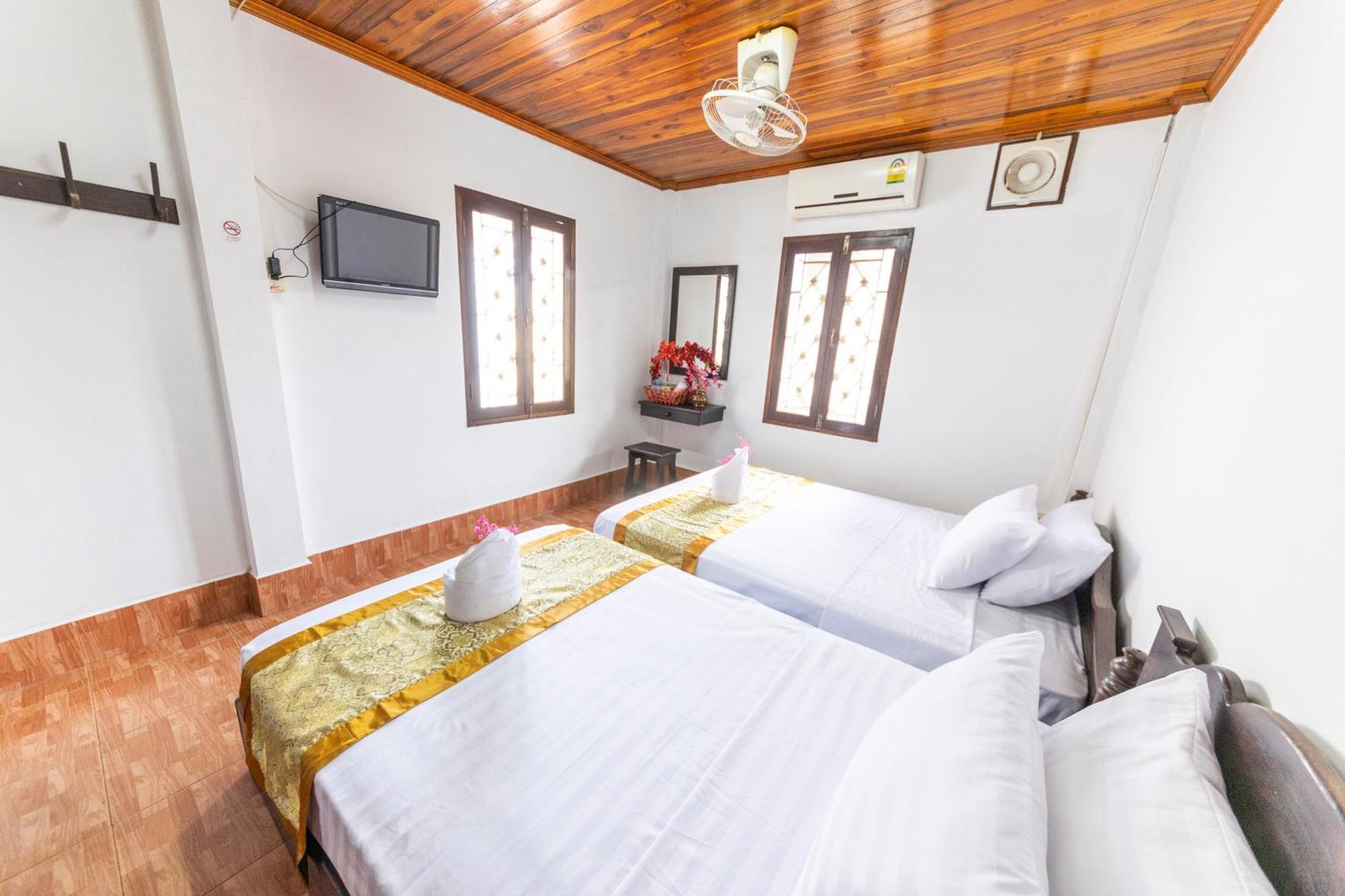 Nirasim Villa Luang Prabang Luaran gambar